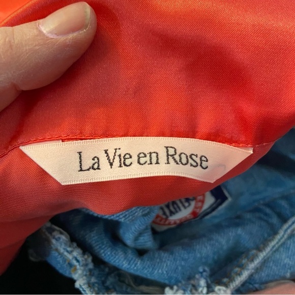 💥5/$25 La Vie En Rose women’s satin button up pyjama top in size XL - Picture 5 of 8